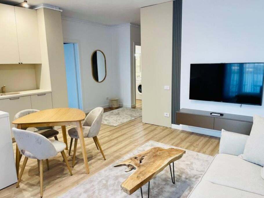 Joy City Stay Vivalia 7B-26 Timisoara Exterior photo
